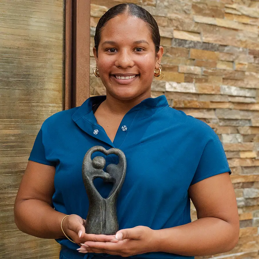 iyanah-sharp-with-sunshine-award