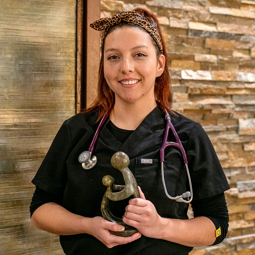 Shante Iselin with Award