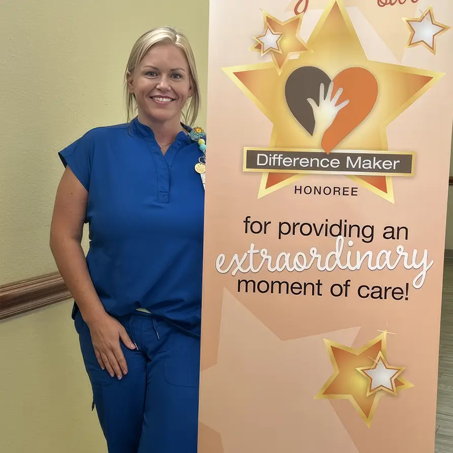 alishia-early-with-sunshine-award