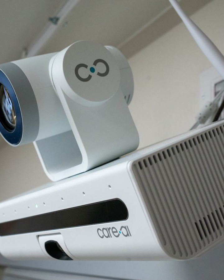 virtual-nursing-camera-in-a-hospital-room